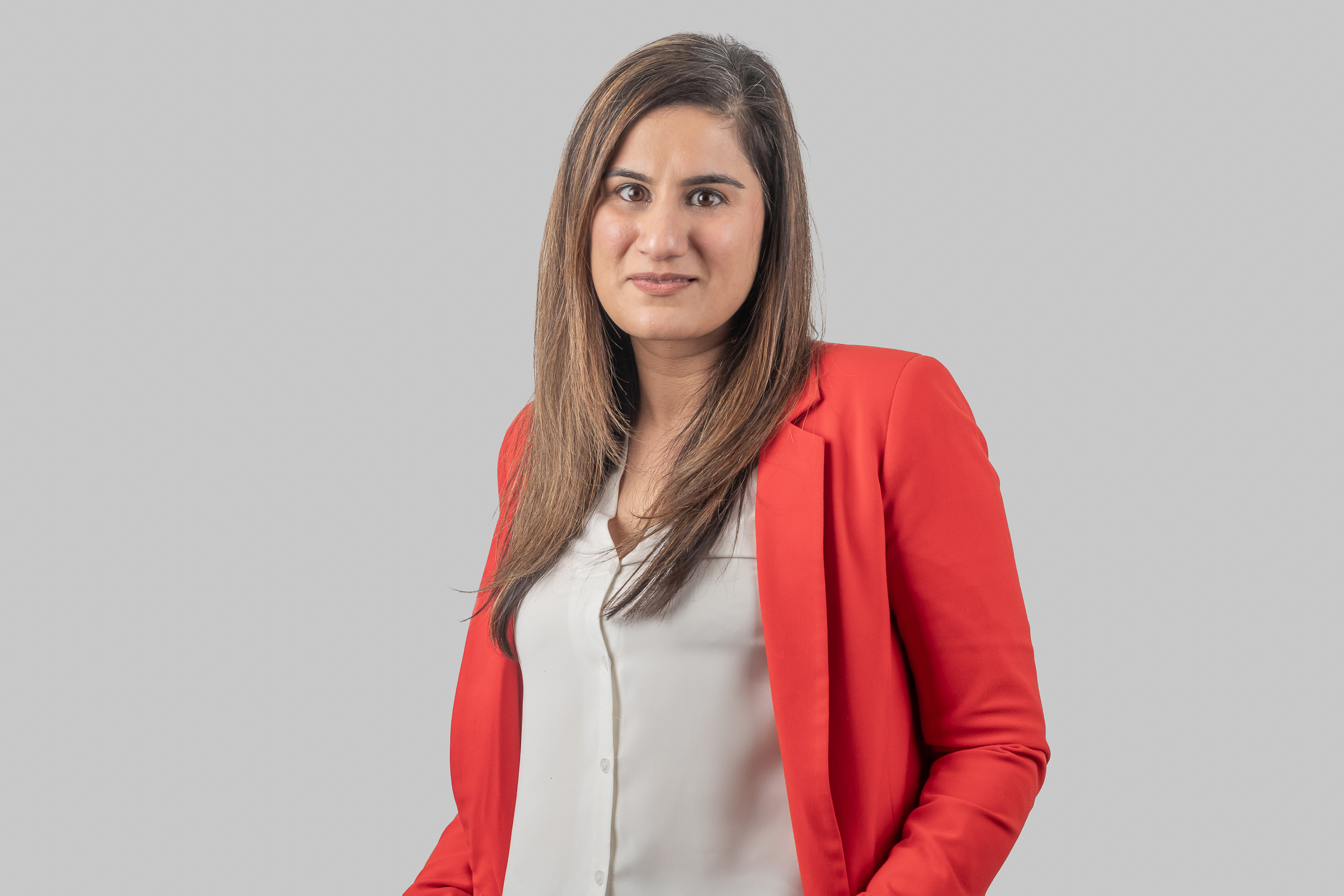 Headshot Priya Jobanputra